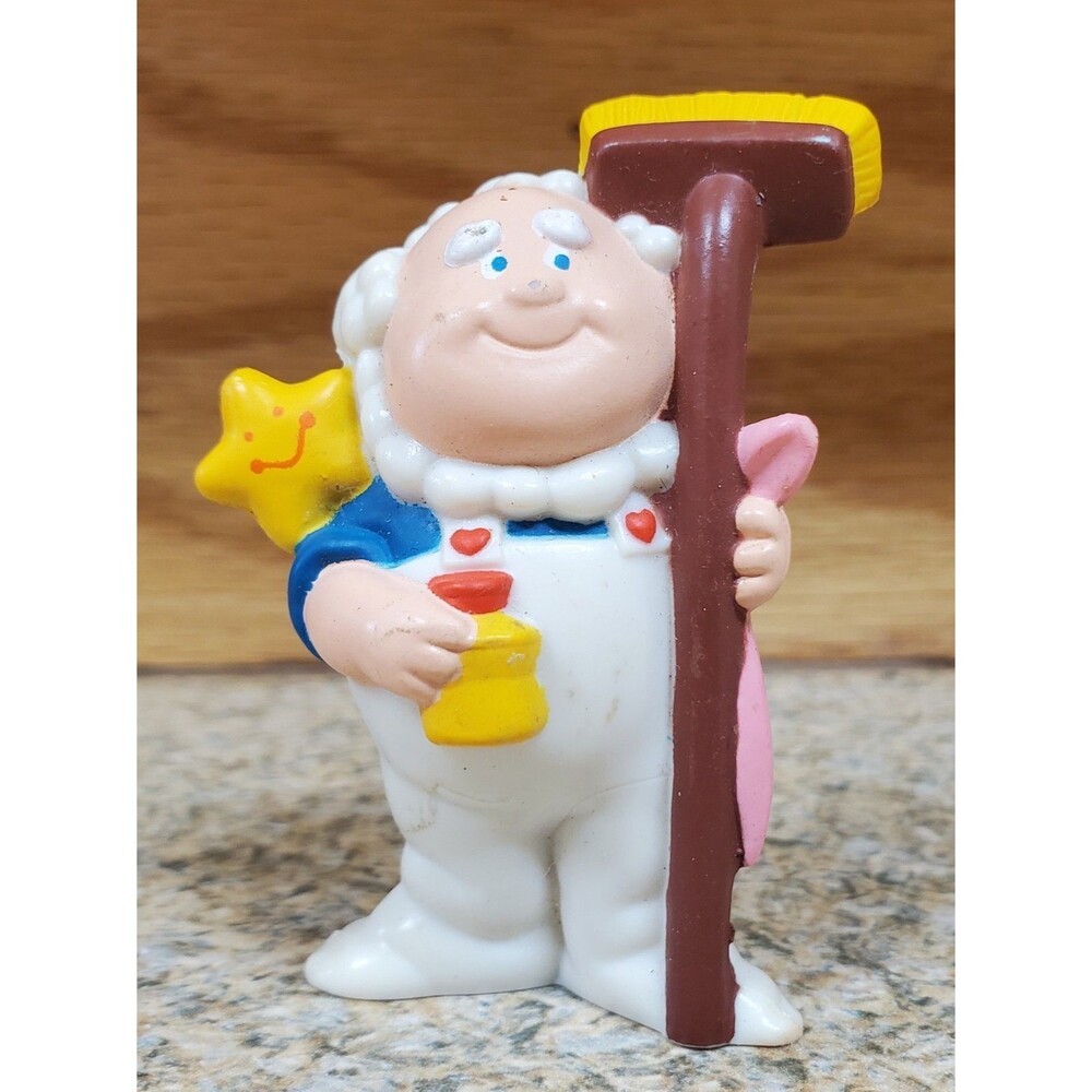 Vintage Cloud Keeper Care Bears Figure w/ Broom- 1984